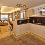A-vita Viktoria & A-vita Living Luxury 4* 제펠드 인 티롤