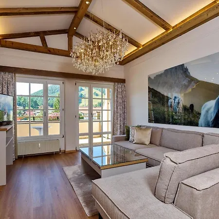 A-vita Viktoria & A-vita Living Luxury Aparthotel 4*