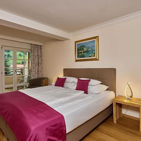 A-vita Viktoria & A-vita Living Luxury 아파트호텔 4*