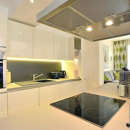 A-vita Viktoria & A-vita Living Luxury Aparthotel 4*