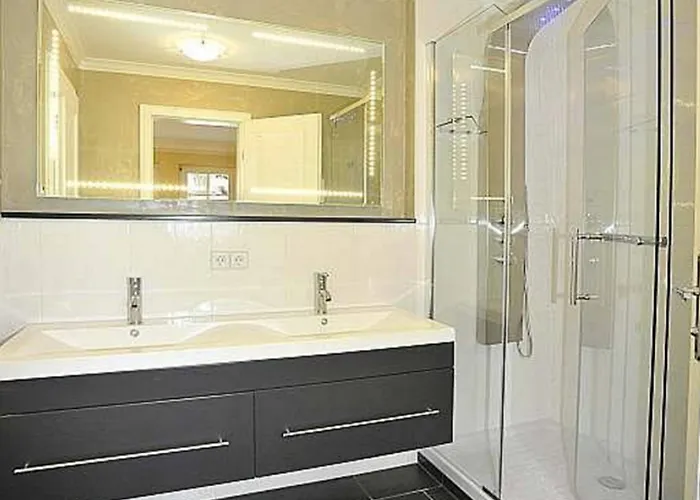 A-vita Viktoria & A-vita Living Luxury Apartmanhotel 4*