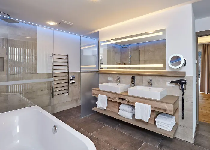 A-vita Viktoria & A-vita Living Luxury 4* Seefeld w Tirolu