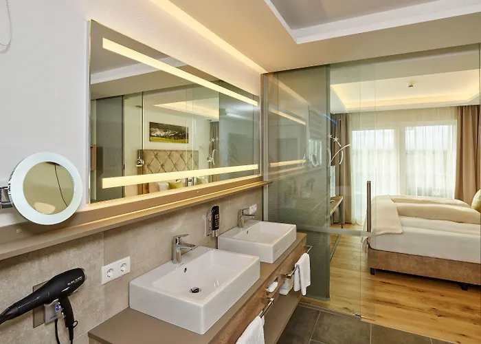 Hotel apartamentowy A-vita Viktoria & A-vita Living Luxury Seefeld w Tirolu