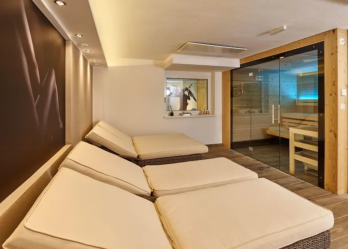 A-vita Viktoria & A-vita Living Luxury Hotel apartamentowy Seefeld w Tirolu