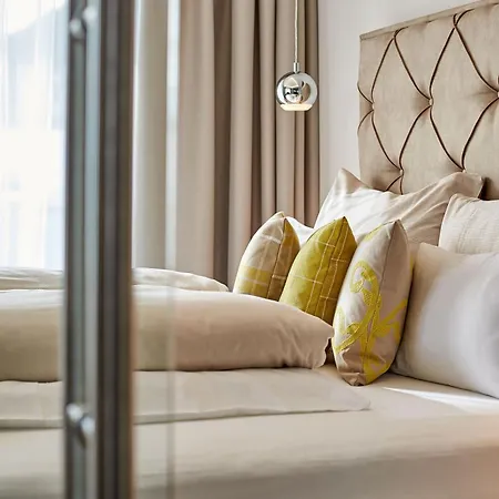 A-vita Viktoria & A-vita Living Luxury Апарт-отель Зеефельд в Тироле