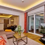 Апарт-отель A-vita Viktoria & A-vita Living Luxury Зеефельд в Тироле