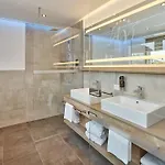 A-vita Viktoria & A-vita Living Luxury Апарт-отель 4*